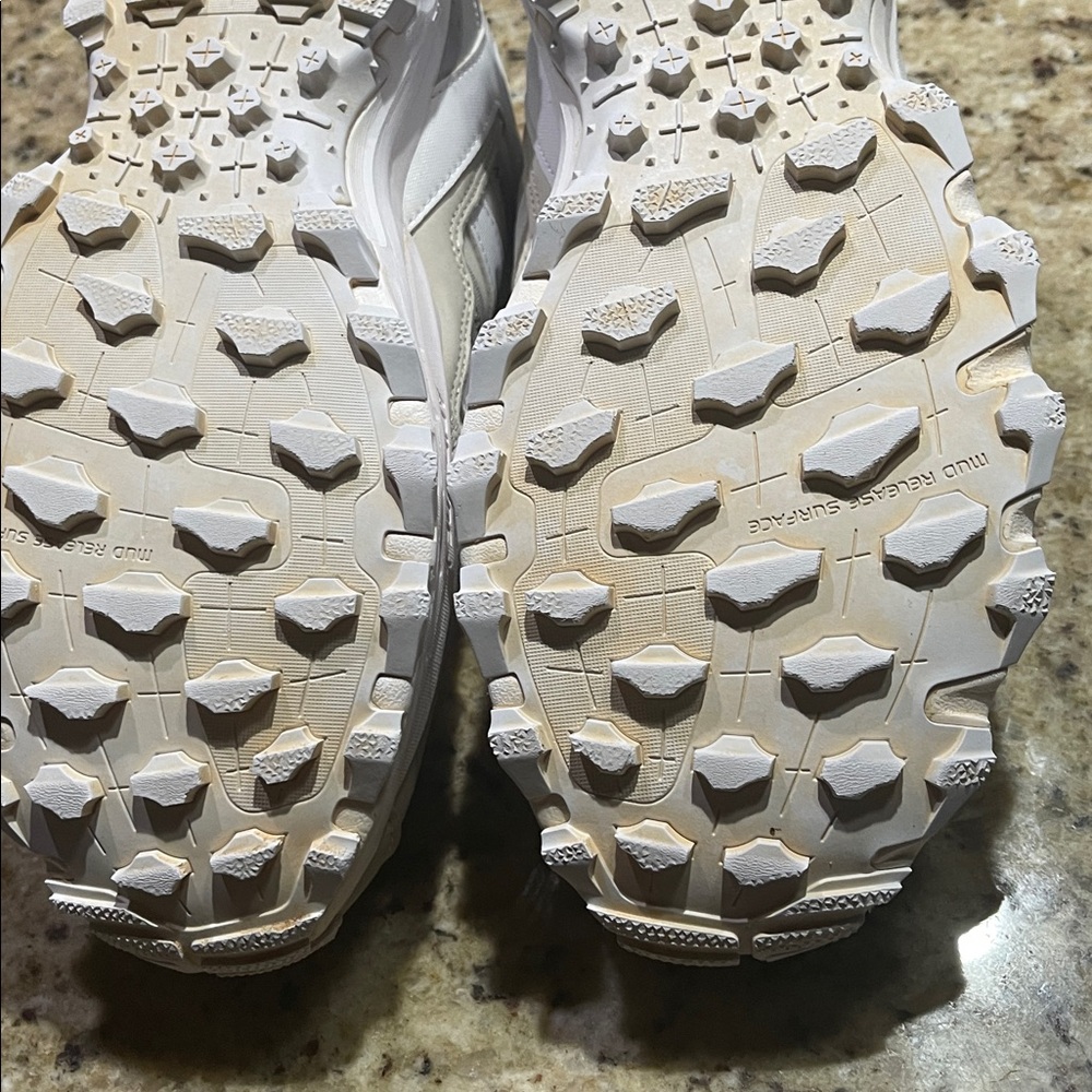 Adidas Originals HYPERTURF - Picture 8 of 9